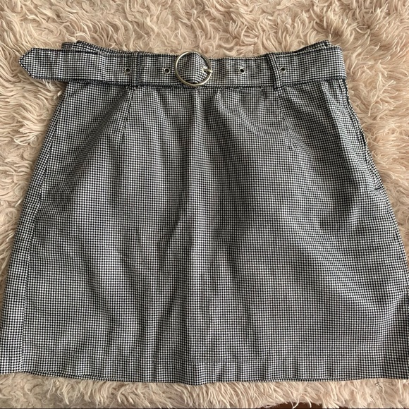 Belted Houndstooth Mini Skirt - Picture 1 of 11